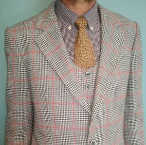 VTG West German 3 piece wool mans suit EUC
